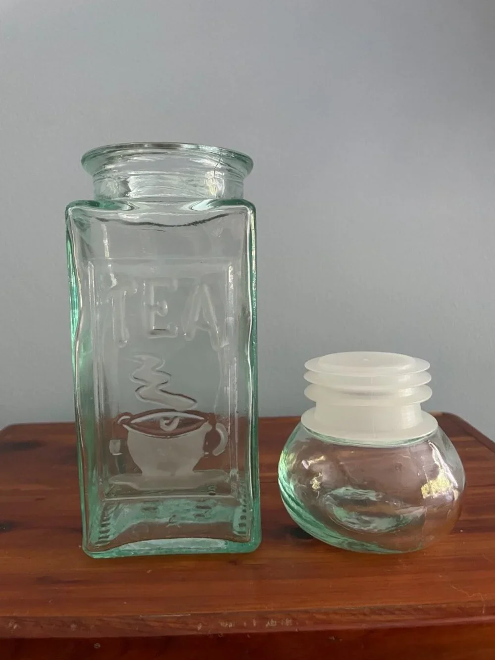 Vintage Green Glass Tea Canister Embossed Ball Lid 8